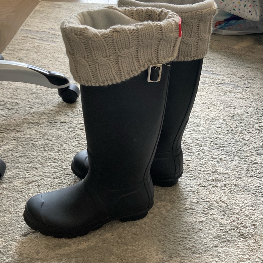 Hunter Tall Original rain boots brand new (worn once!)  size US 7